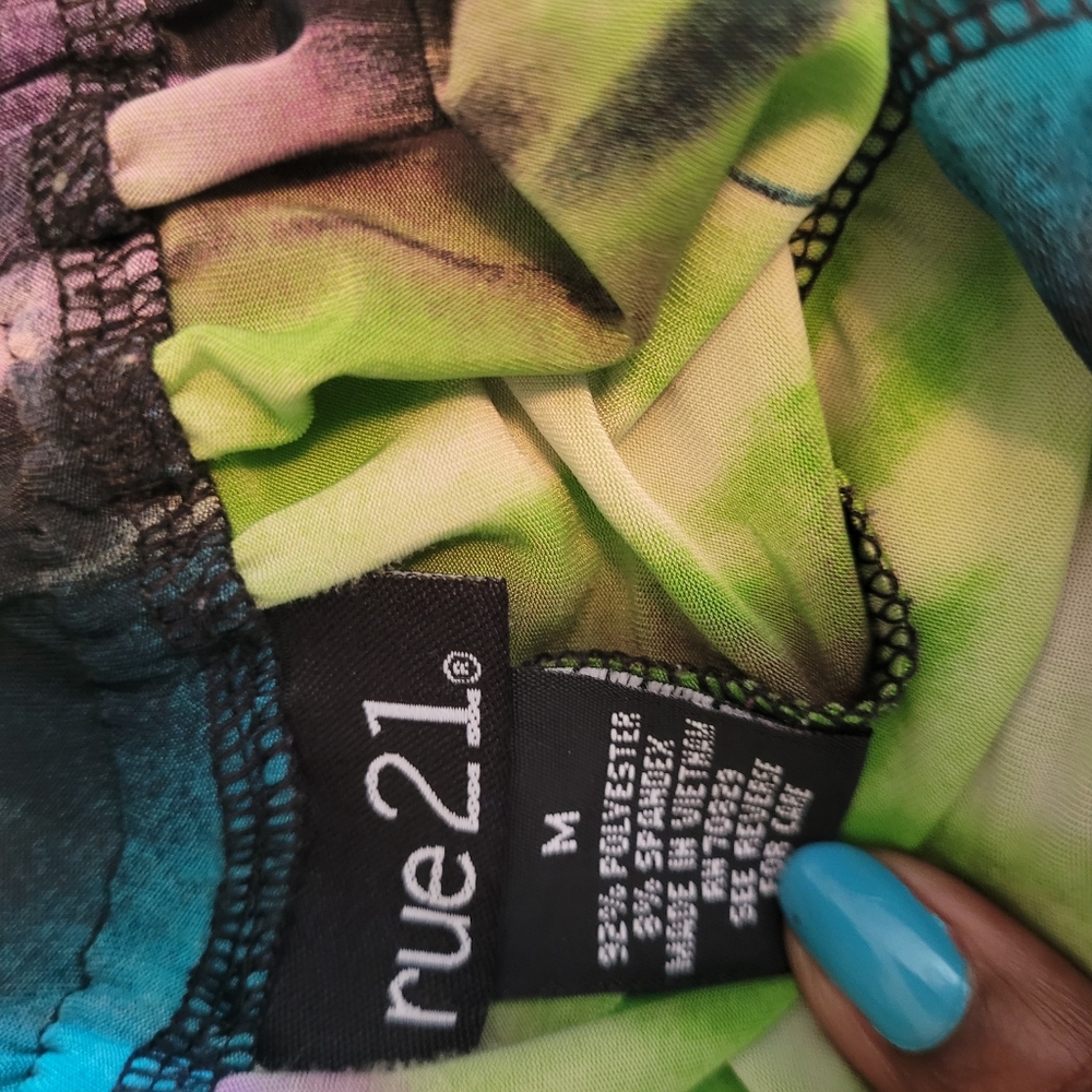Rue 21 purple and green maxi dress. Razor back straps. Size medium. - Picture 3 of 10